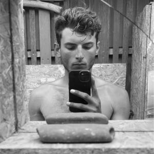 Alex1s22 MYM
