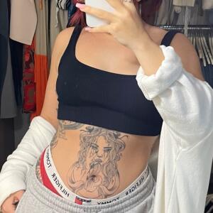 Alexiaaa79777 MYM