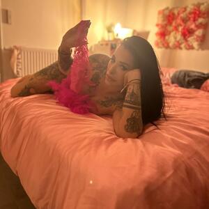 Alicia-dark MYM