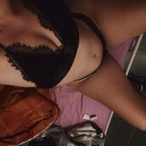 Alicia_columbia MYM