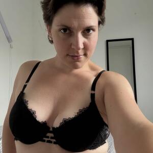 Alixa_massi MYM