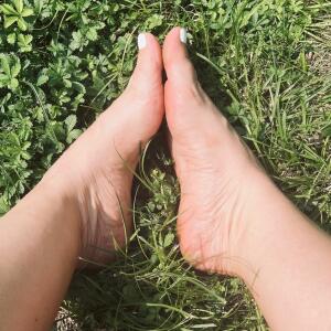 Alixfrenchfeet MYM