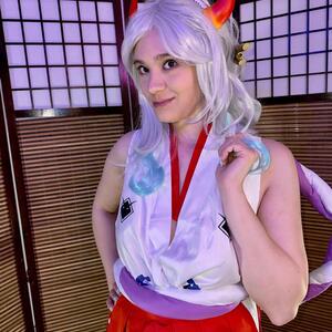 Aloys_cosplays MYM