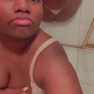 Alyzea_a MYM