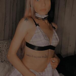 Amandine666 MYM