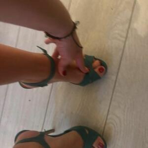 Ambre23_feetgirl06 MYM