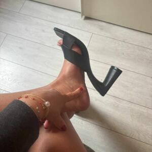 Ambre23_feetgirl06 MYM