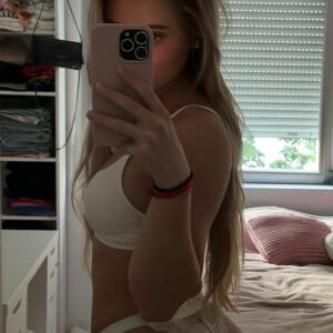 Ambreonlinee MYM