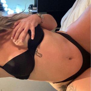 Amelia_off MYM