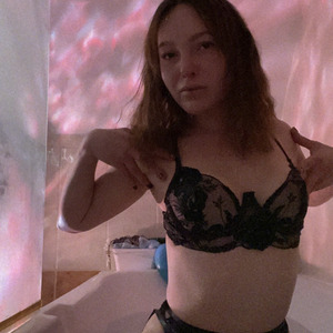 An_autumnal_girl MYM