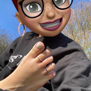 Anafeet_ MYM