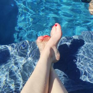 Anienka-feet MYM