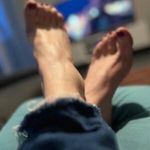 Anienka-feet MYM