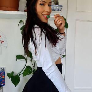 Aniitta MYM