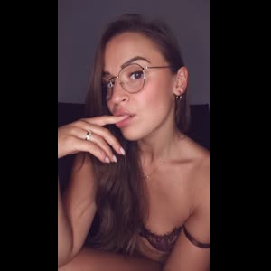 Anna_divina MYM