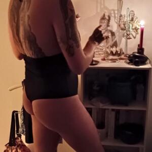 Anna_tattoo MYM