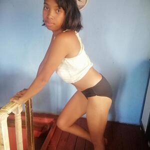 Annaelle_j MYM