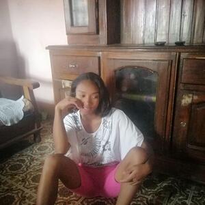 Annaelle_j MYM