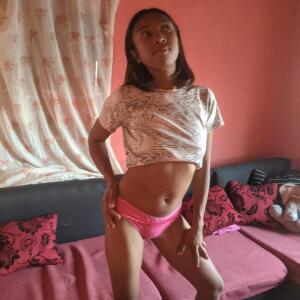 Annaelle_j MYM