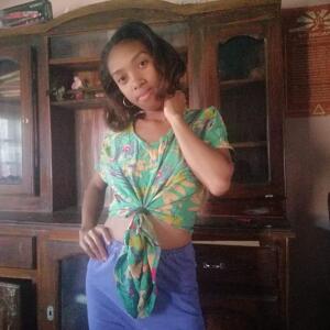 Annaelle_j MYM