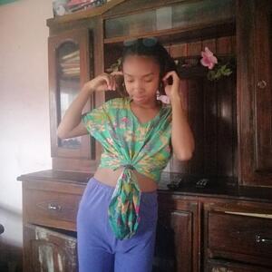 Annaelle_j MYM