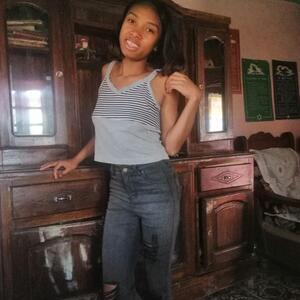 Annaelle_j MYM