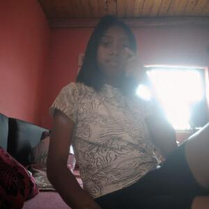 Annaelle_j MYM