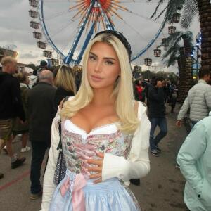 Antonia_rot MYM