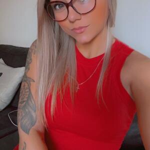 Ashley_officiel02 MYM