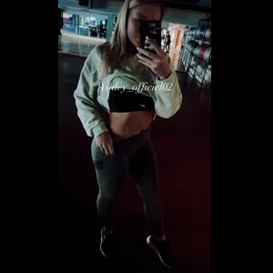 Ashley_officiel02 MYM