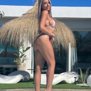 Ashley_officiel02 MYM