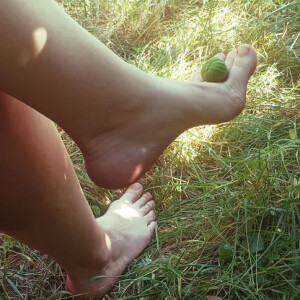 Auroreoutfeet MYM