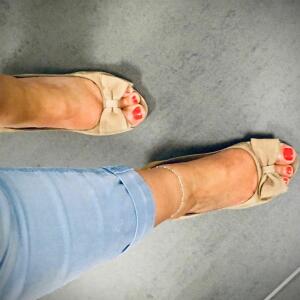 Aux-pieds-d-ava MYM