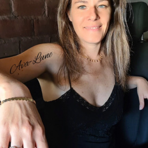 Ava-lune MYM