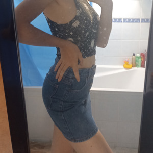 Axela MYM