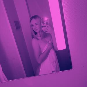 Axelle_dmy MYM