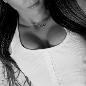 BadGirlxx2000 MYM