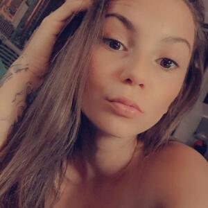 BadGirlxx2000 MYM