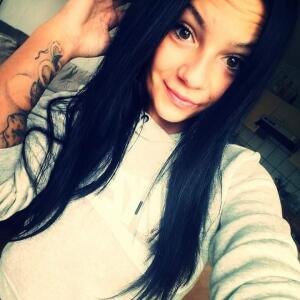 BadGirlxx2000 MYM
