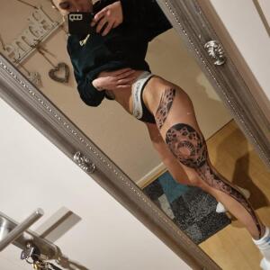BadGirlxx2000 MYM