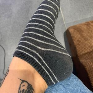 Basic_feet_fetish MYM