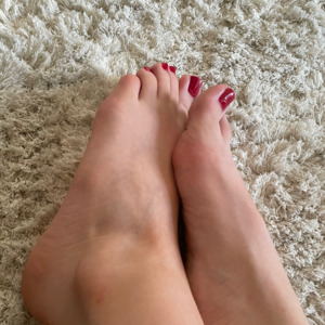 Beauty_feet_1 MYM