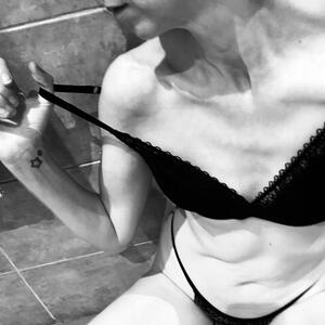Bella_83 MYM