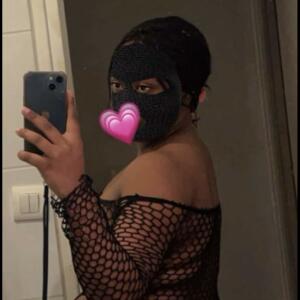 Belle_black MYM