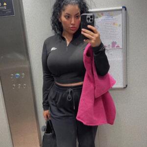 Beurettesamira75 MYM