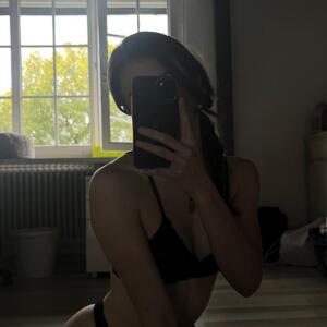 Billie_bella MYM
