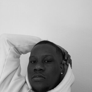 Black-krys MYM