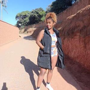 Black_lilie MYM