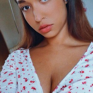 Blackserenityy MYM
