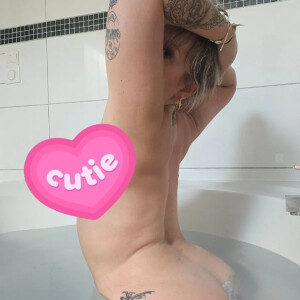 Blonde_34 MYM